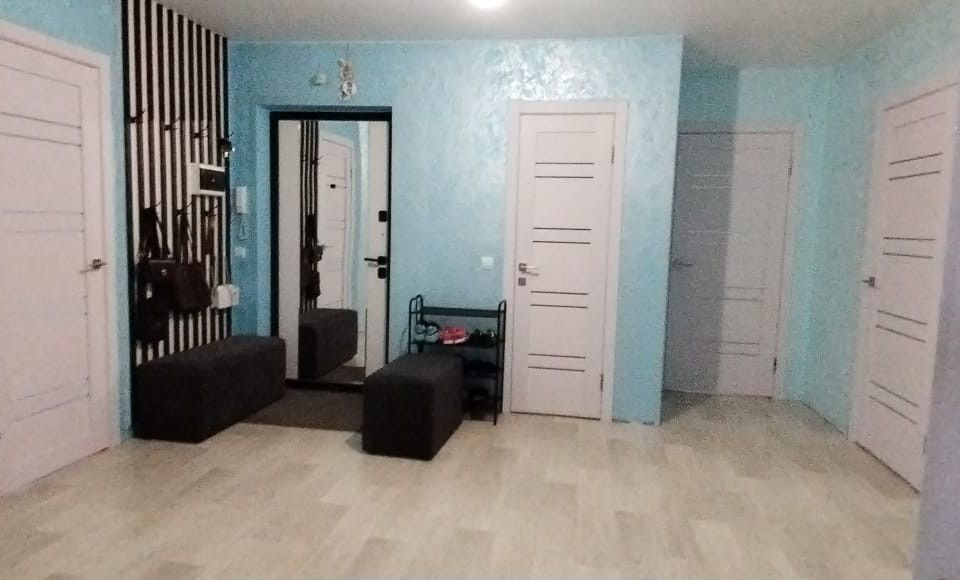 Продаётся 4-комнатная квартира, 96.8 м²