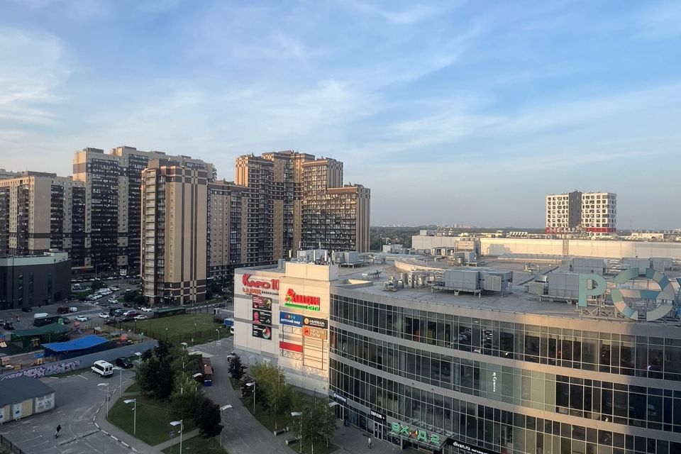 Продаётся 2-комнатная квартира, 83 м²