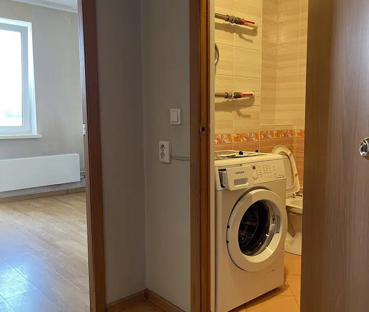 Продаётся 1-комнатная квартира, 42 м²