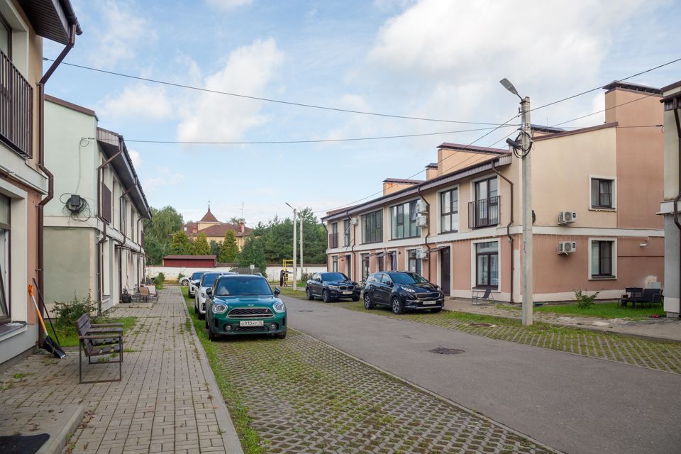 Продаётся 3-комнатная квартира, 80.7 м²