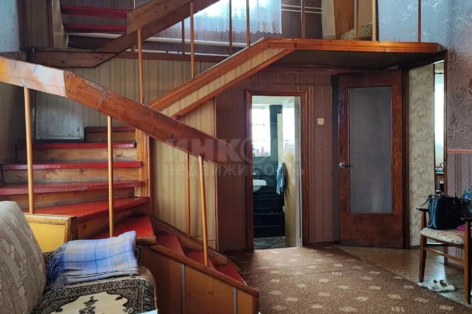 Продаётся 2-этажный дом, 160 м²