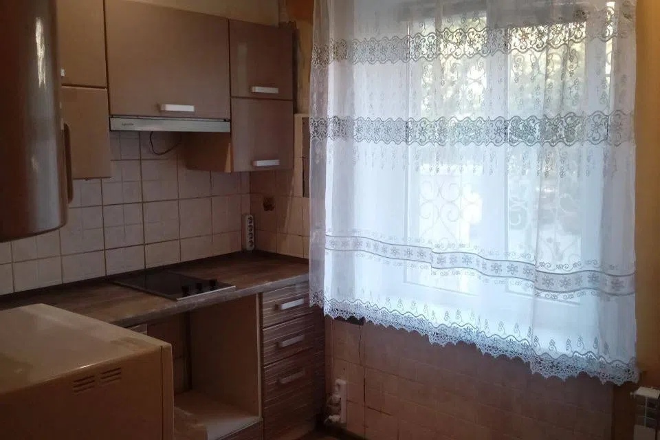 Продаётся 3-комнатная квартира, 63.9 м²
