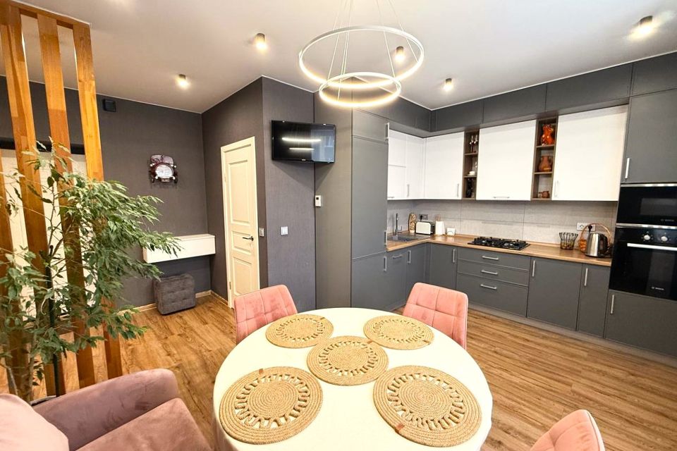 Продаётся 2-комнатная квартира, 51 м²