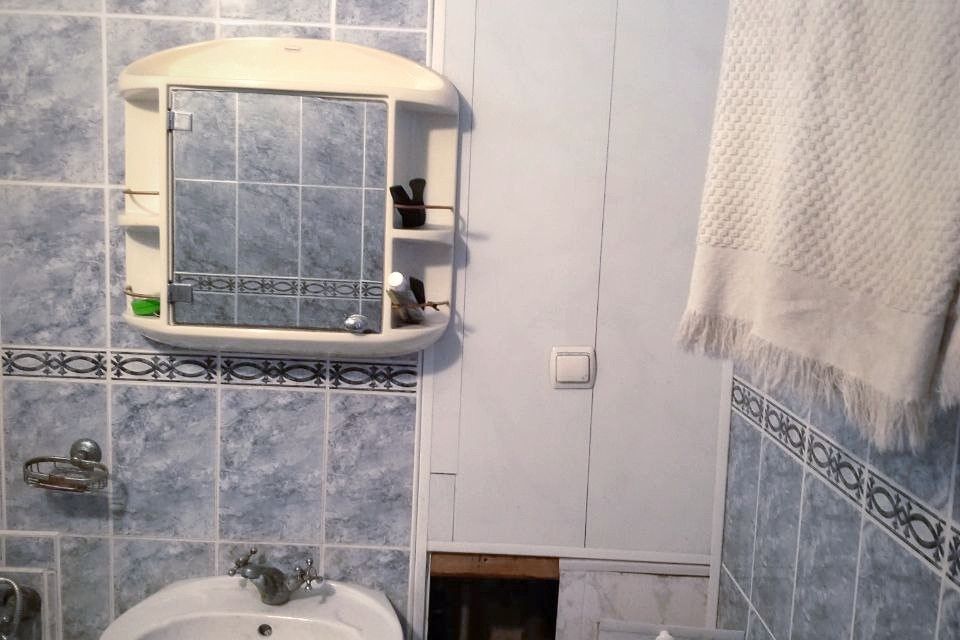 Продаётся 2-комнатная квартира, 42.8 м²