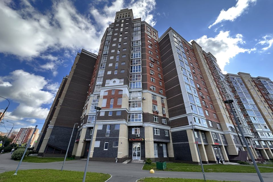 Продаётся 3-комнатная квартира, 88 м²