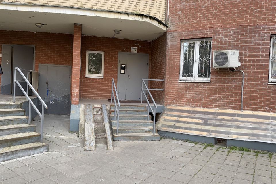 Продаётся 1-комнатная квартира, 44 м²