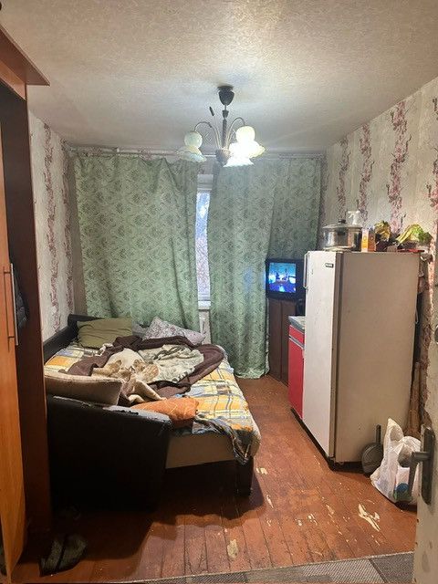 Продаётся комната в 2-комн. квартире, 11.9 м²