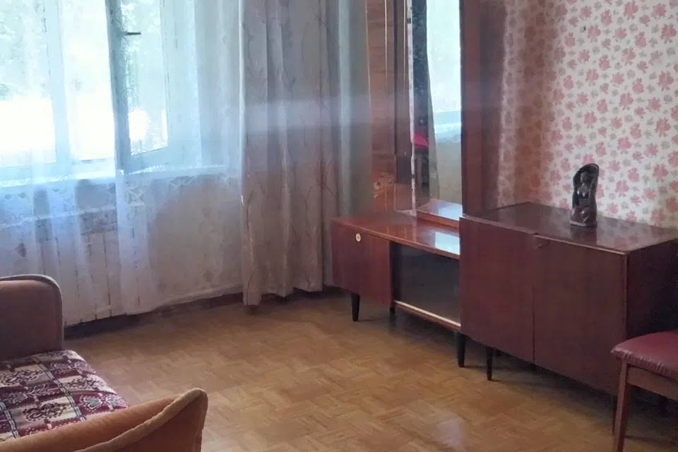 Продаётся 3-комнатная квартира, 58 м²