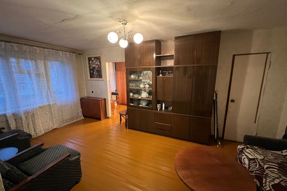 Продаётся 2-комнатная квартира, 42.1 м²
