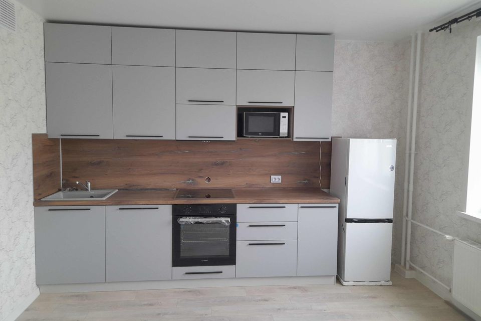 Сдаётся 2-комнатная квартира, 64.7 м²