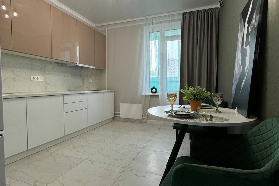 Продаётся 2-комнатная квартира, 56 м²
