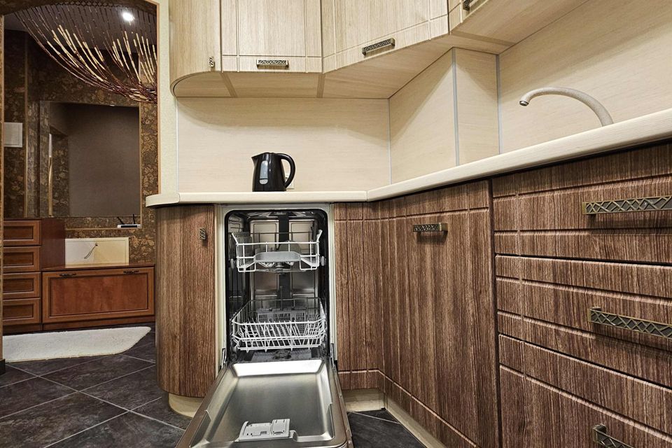 Сдаётся 1-комнатная квартира, 43 м²