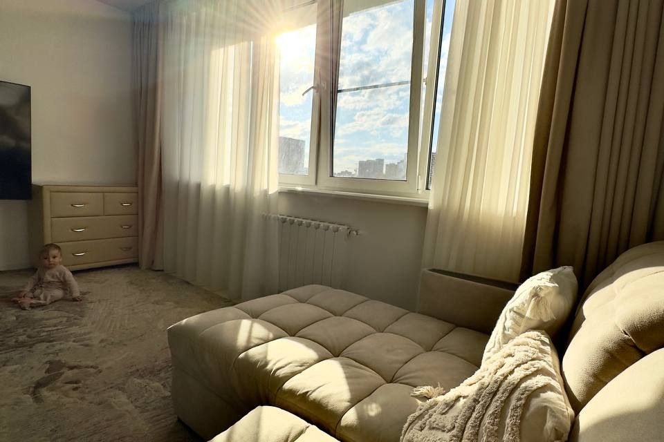 Продаётся 4-комнатная квартира, 111 м²