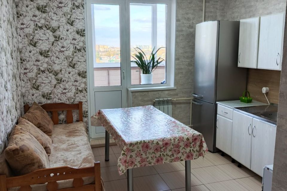 Продаётся 3-комнатная квартира, 90 м²