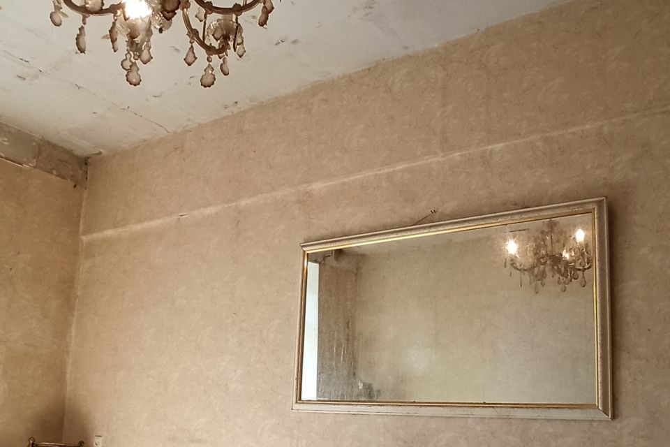 Продаётся 2-комнатная квартира, 55.6 м²