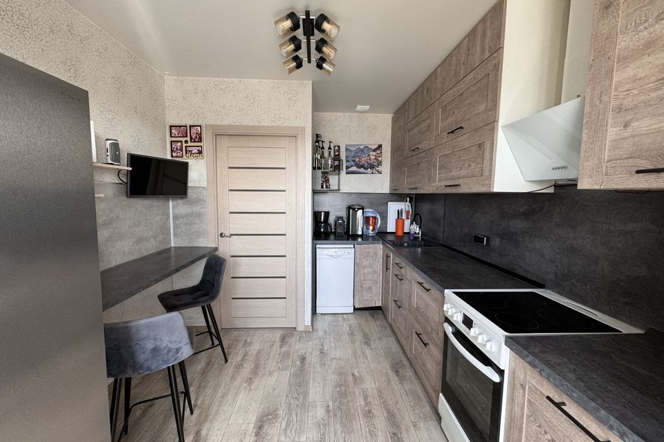 Продаётся 2-комнатная квартира, 58 м²