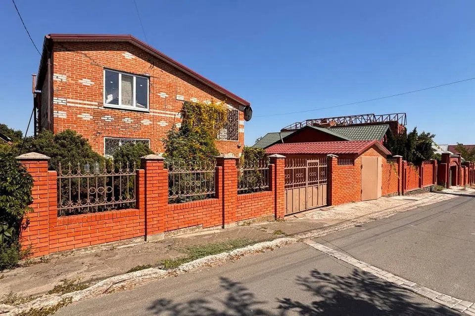 Продаётся 2-этажный дом, 138.3 м²