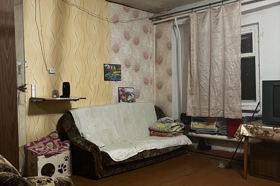Продаётся 1-комнатная квартира, 42.2 м²