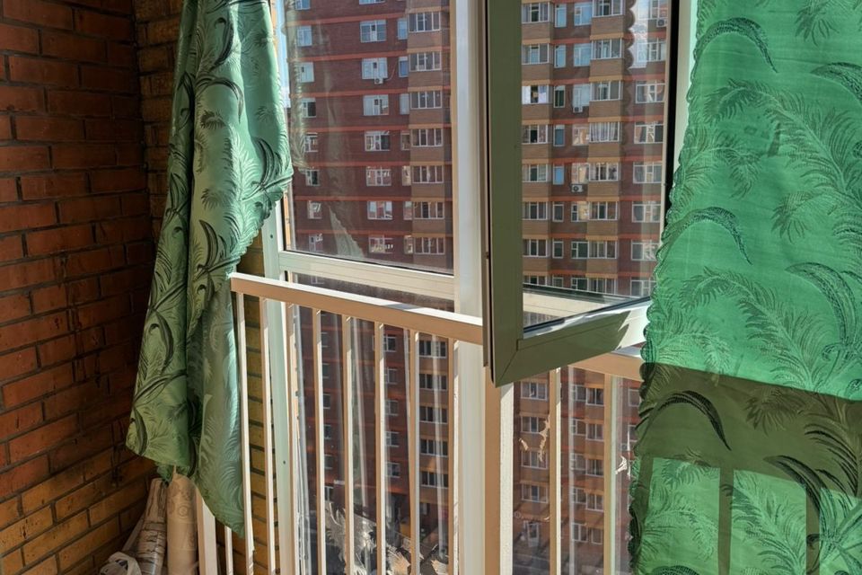 Сдаётся 1-комнатная квартира, 37 м²