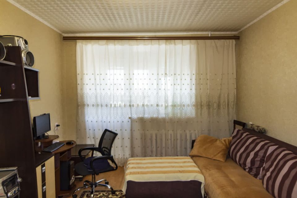 Продаётся 3-комнатная квартира, 57 м²