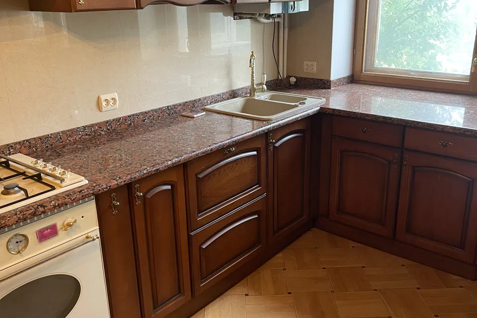 Продаётся 3-комнатная квартира, 97 м²
