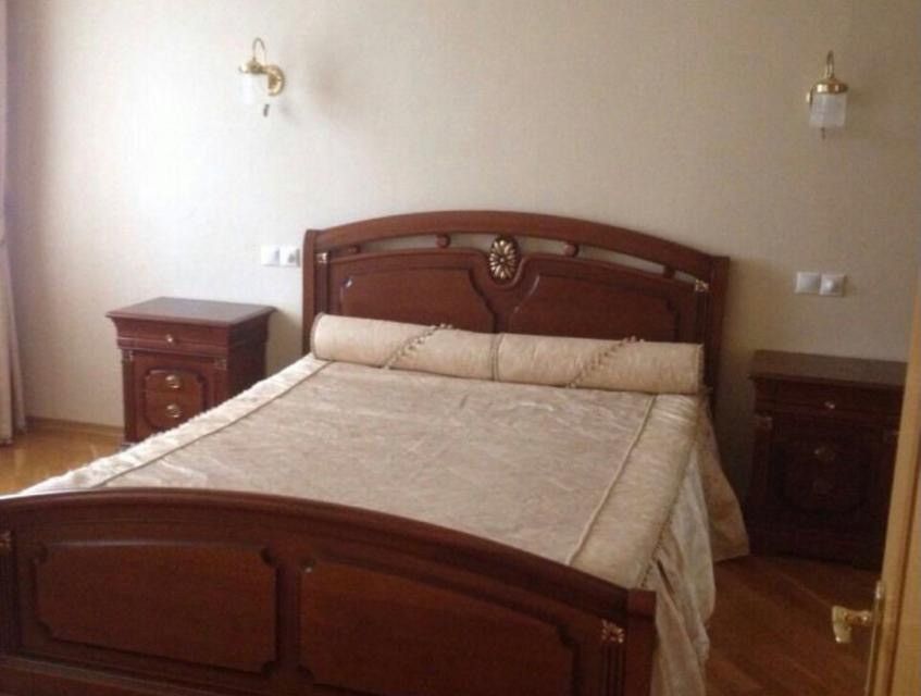 Сдаётся 2-комнатная квартира, 89.5 м²