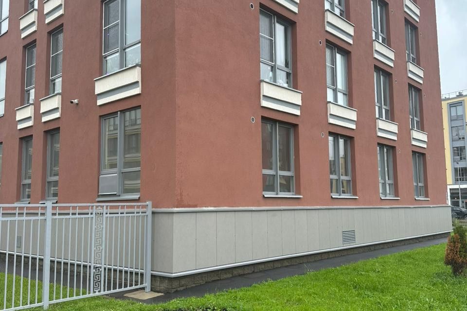 Продаётся 2-комнатная квартира, 58.2 м²
