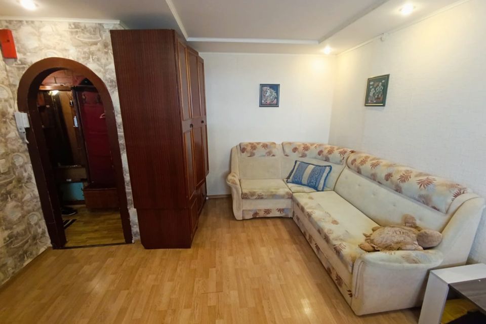 Продаётся 2-комнатная квартира, 42.7 м²