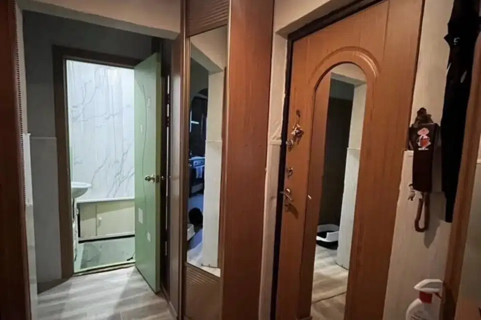 Продаётся 3-комнатная квартира, 52.8 м²