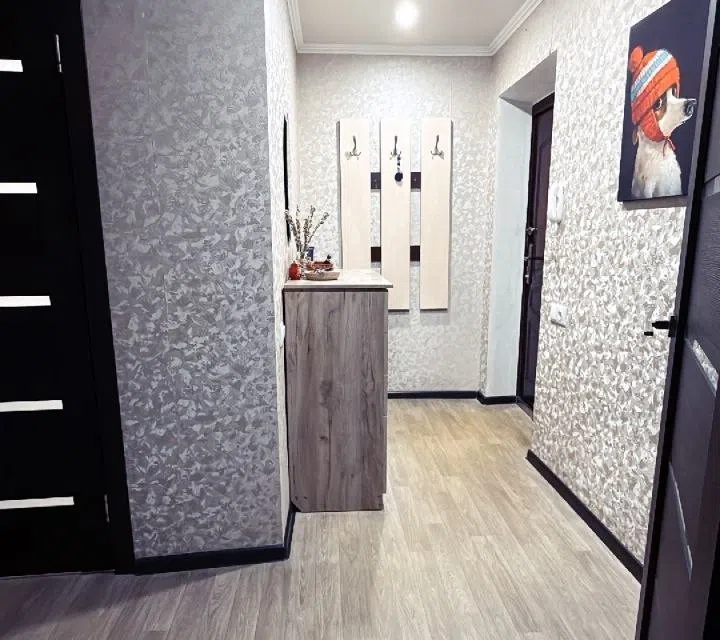 Продаётся 1-комнатная квартира, 336 м²