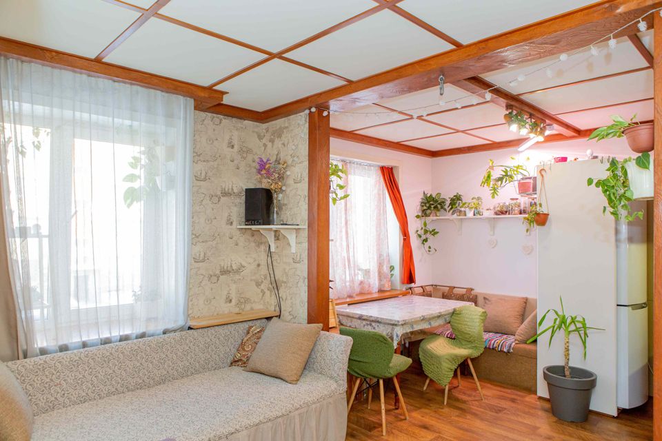 Продаётся 3-комнатная квартира, 57.1 м²