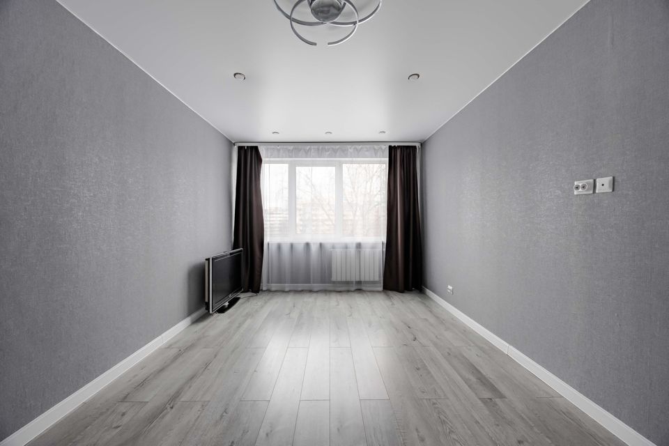 Продаётся 3-комнатная квартира, 60.4 м²