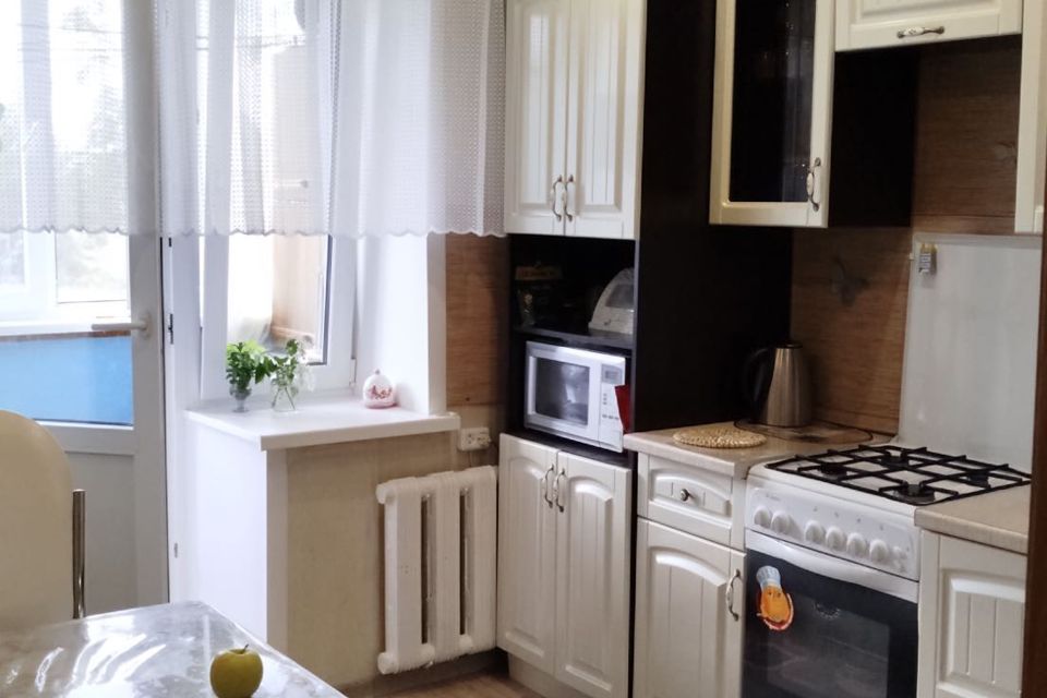 Продаётся 2-комнатная квартира, 49.6 м²