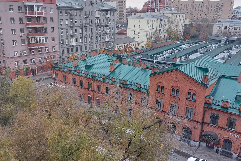 Продаётся 4-комнатная квартира, 100 м²