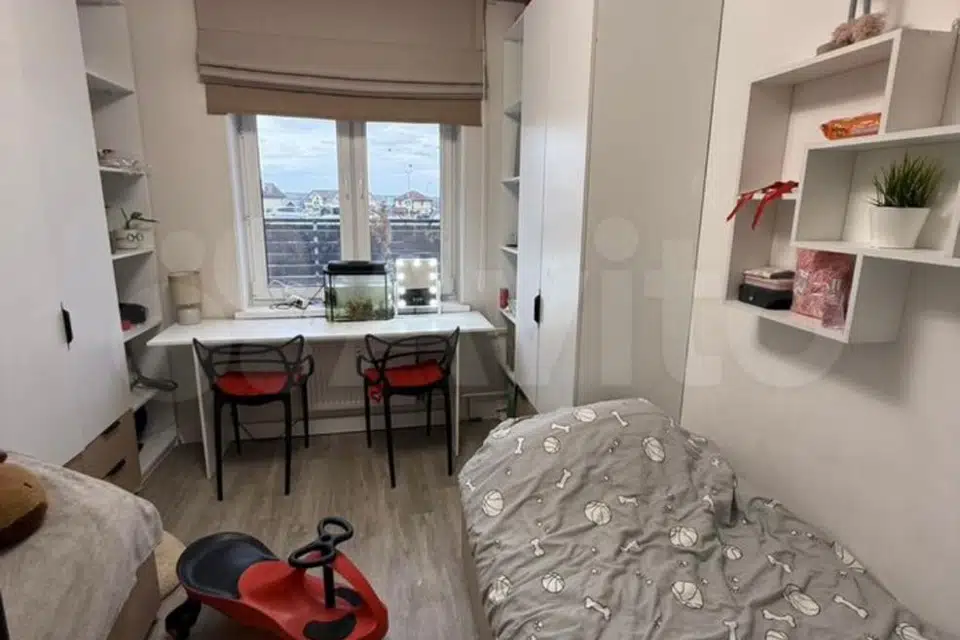 Продаётся 3-комнатная квартира, 60.2 м²