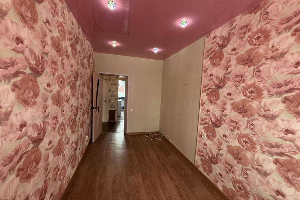 Продаётся 3-комнатная квартира, 54.7 м²