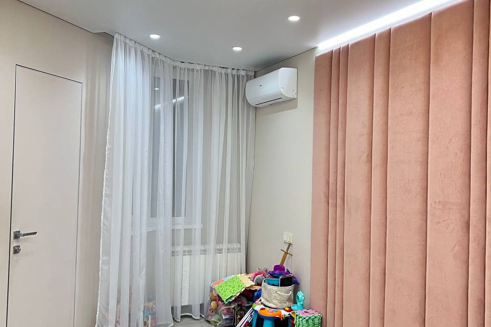 Продаётся 4-комнатная квартира, 132.1 м²