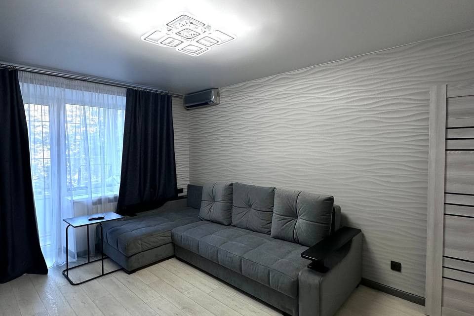 Продаётся 1-комнатная квартира, 35.4 м²