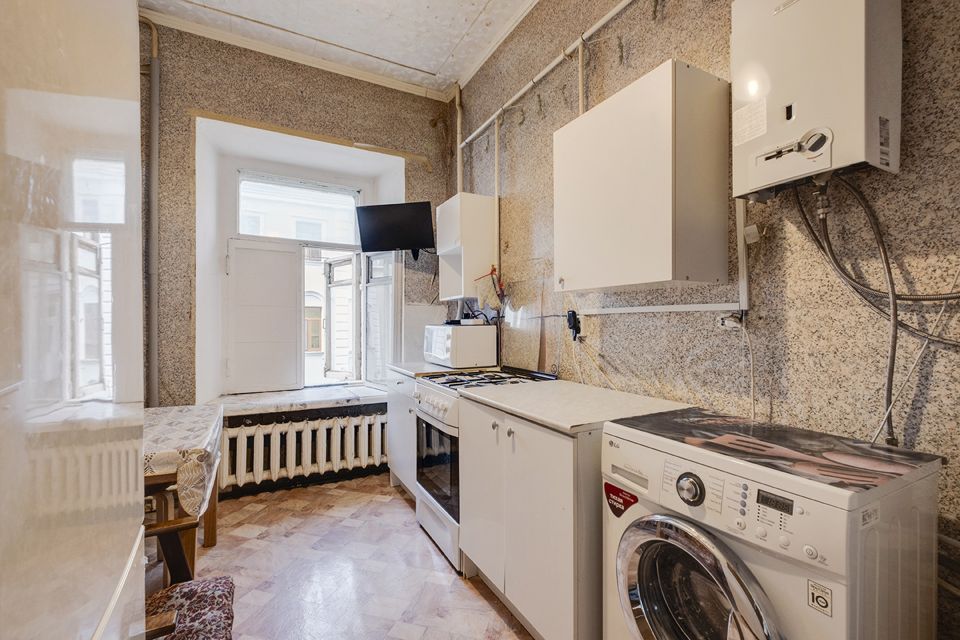 Продаётся 4-комнатная квартира, 117 м²