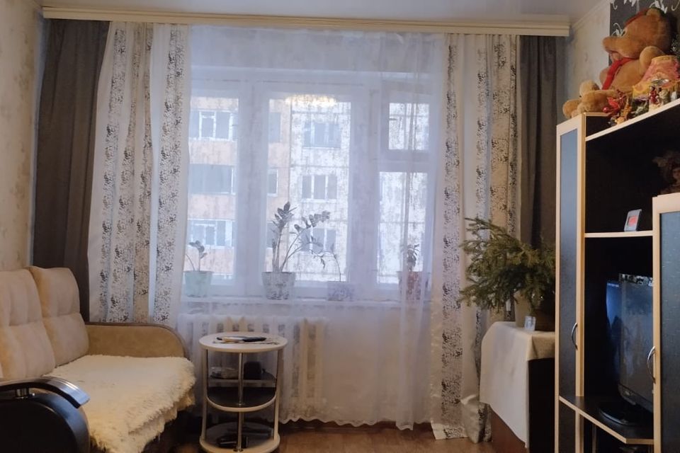 Продаётся 1-комнатная квартира, 50.3 м²