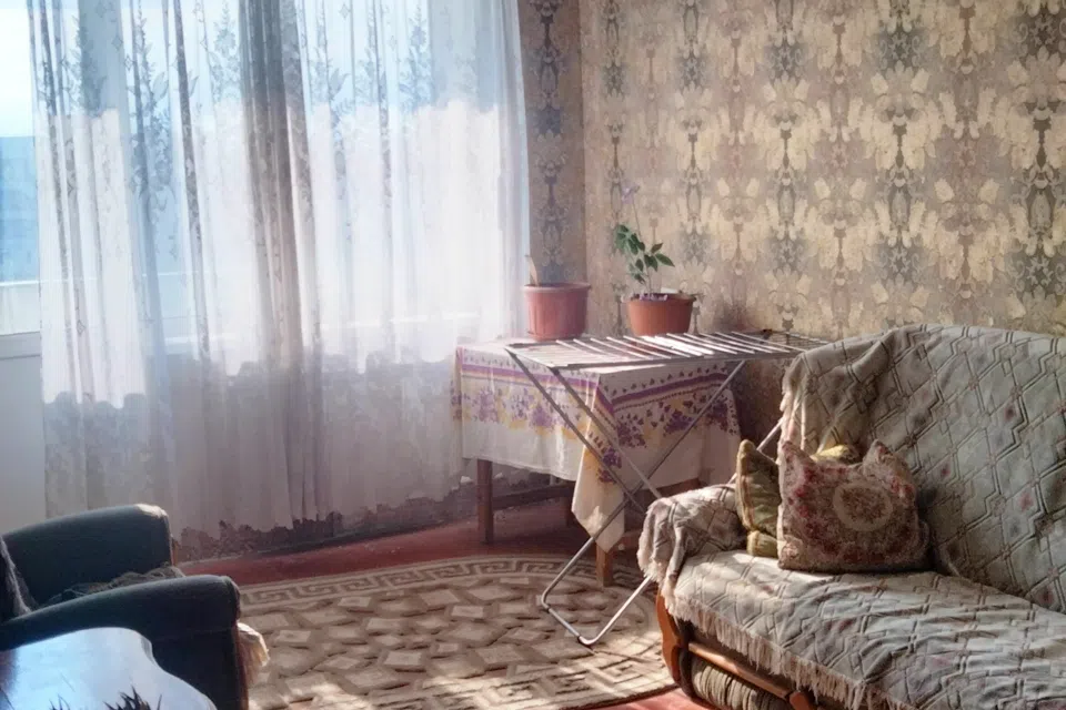 Продаётся 3-комнатная квартира, 62.3 м²