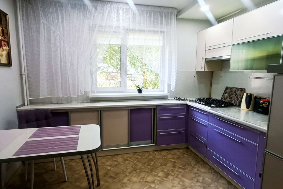 Продаётся 2-комнатная квартира, 60.4 м²