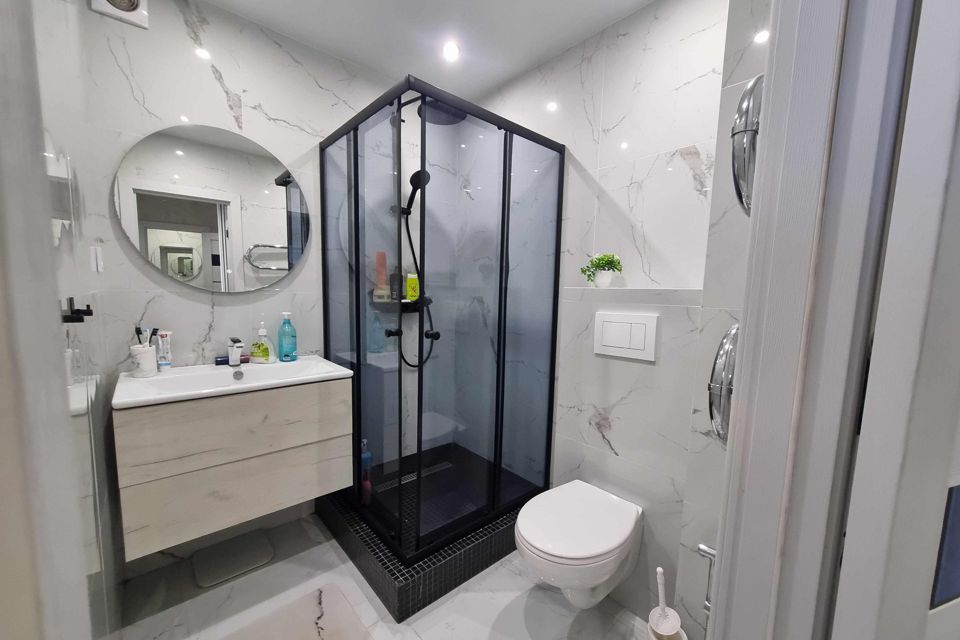 Продаётся 1-комнатная квартира, 35.6 м²