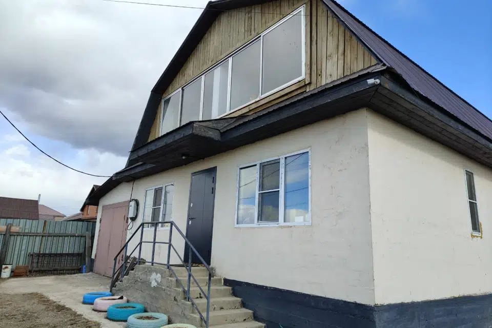Продаётся 2-этажный дом, 215.8 м²