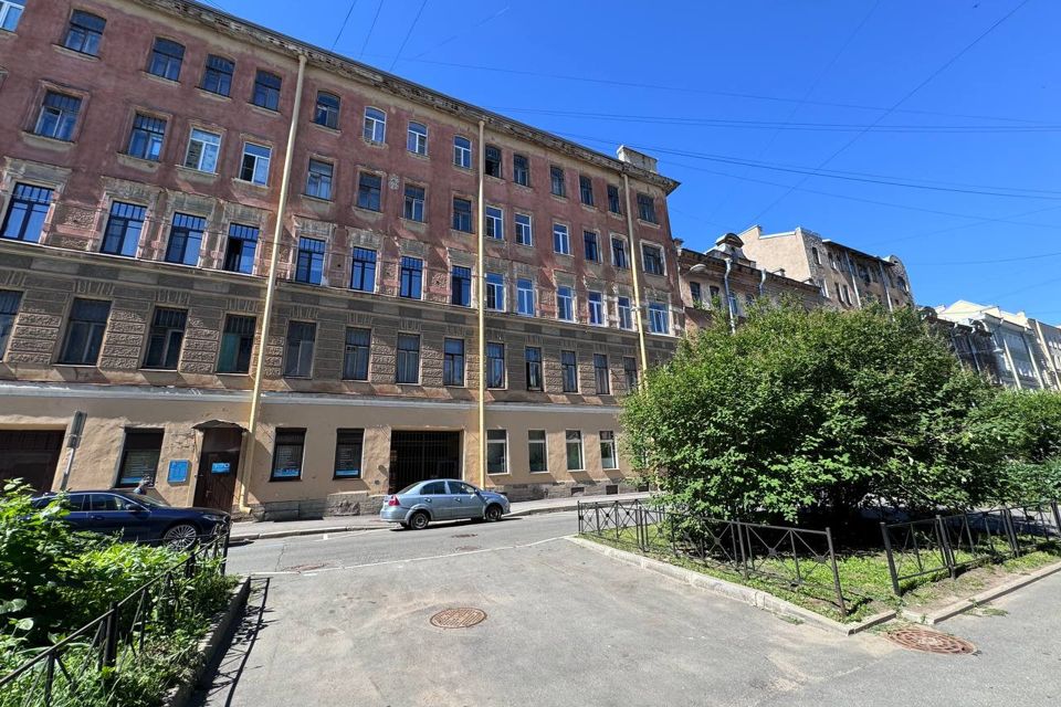 Продаётся 2 комнаты в 1-комн. квартире, 11.7 м²