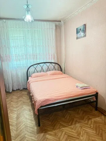Продаётся 5-комнатная квартира, 100 м²