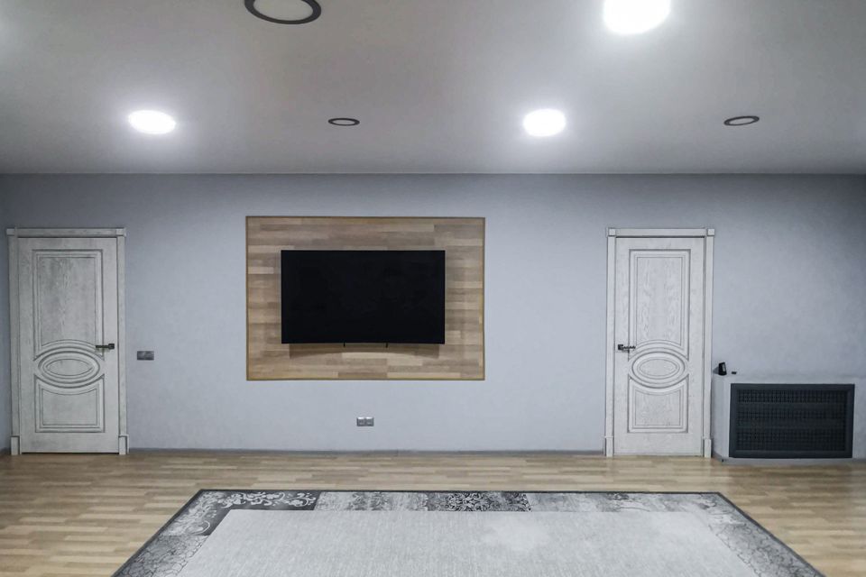 Продаётся 4-комнатная квартира, 130.6 м²