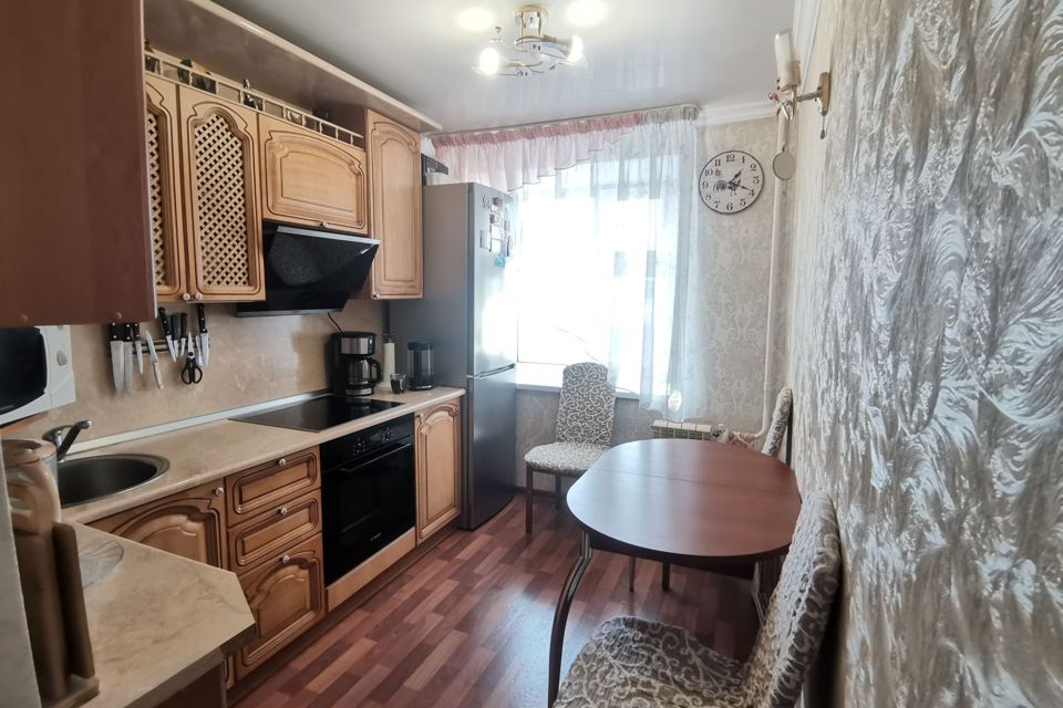 Продаётся 3-комнатная квартира, 58.6 м²