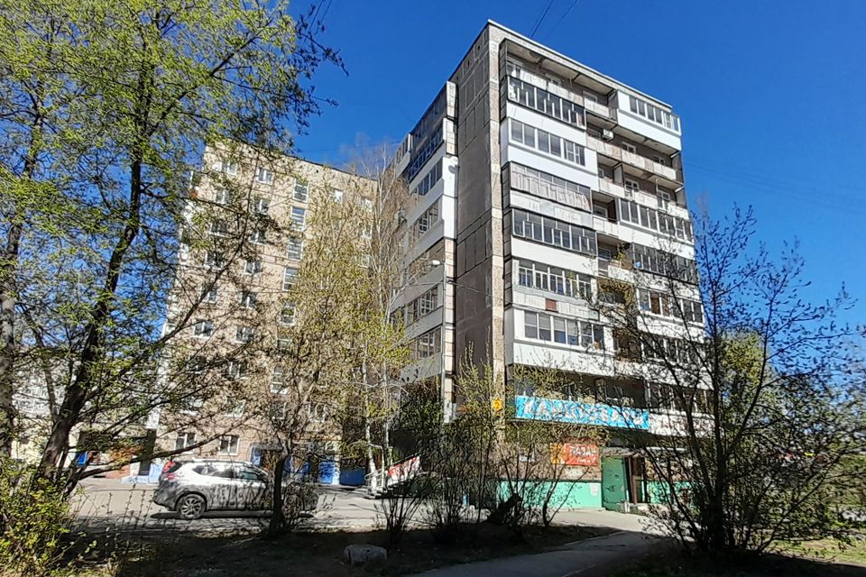 Продаётся 3-комнатная квартира, 52.7 м²