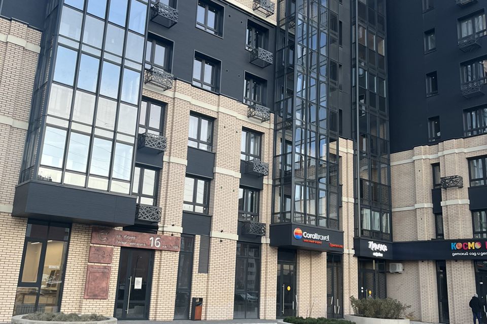 Продаётся 3-комнатная квартира, 60.8 м²